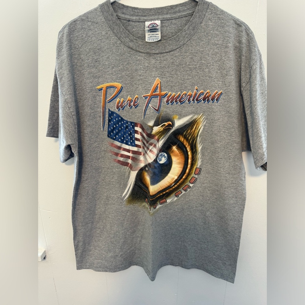 Men’s Pure American T shirt LARGE